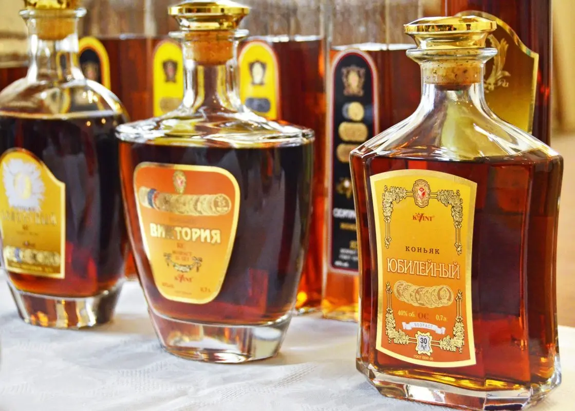 Moldovan cognac: an overview of how they make + 6 popular brands