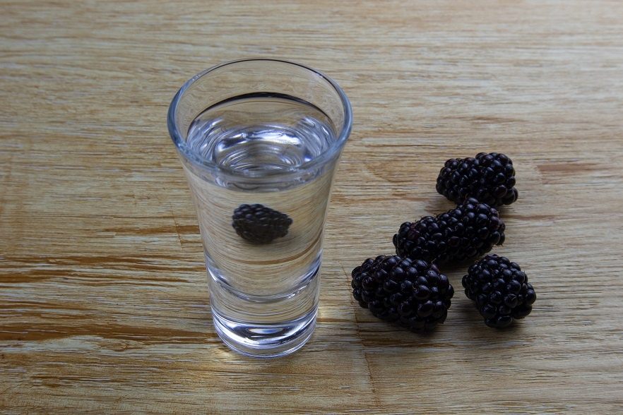 Moonshine from blackberries