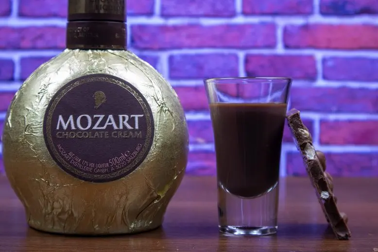 Mozart (Mozart) &#8211; chocolate liqueur in honor of the composer