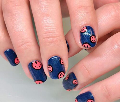 Nail art therapy: it&#8217;s in our favor!