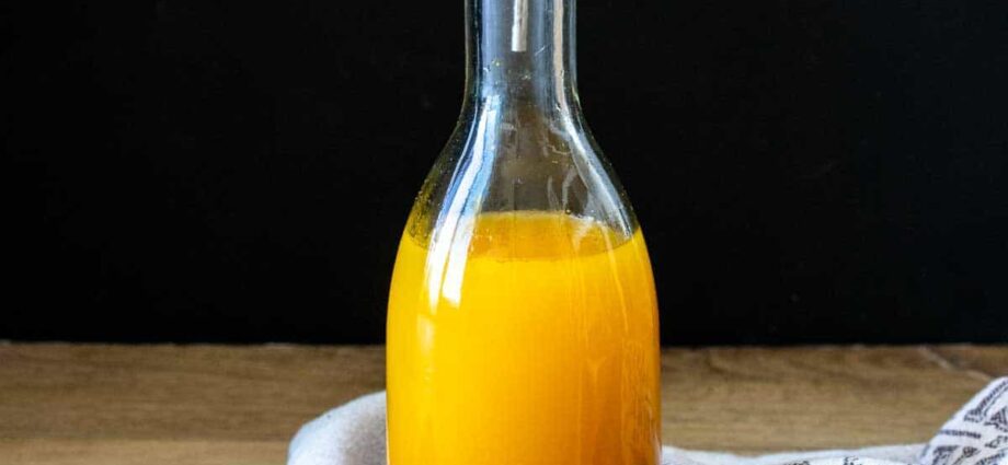 Passion fruit syrup: a recipe at home