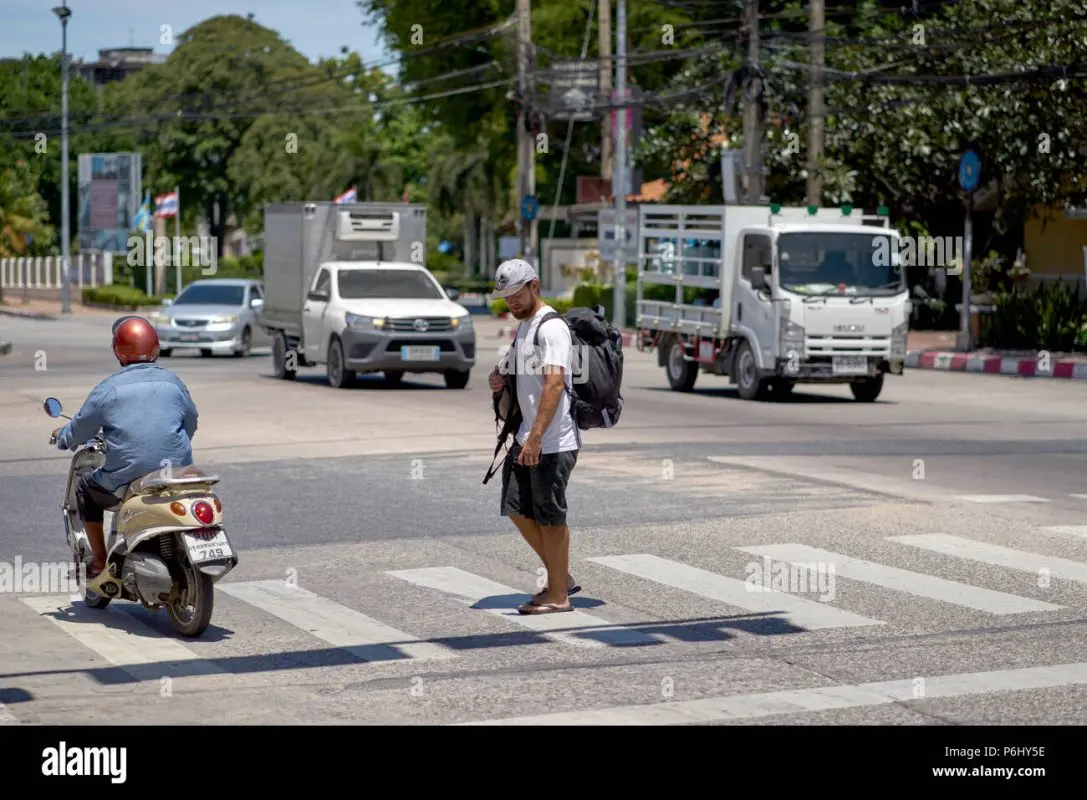 Pedestrian and his motorists