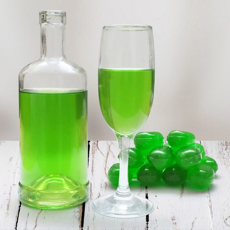 &#8220;Peppermint Ninja&#8221; &#8211; an instant liqueur made from mint candies