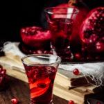 Pomegranate tincture with vodka and alcohol