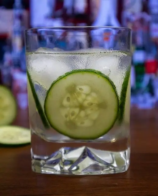 Proportions and the classic gin tonic recipe