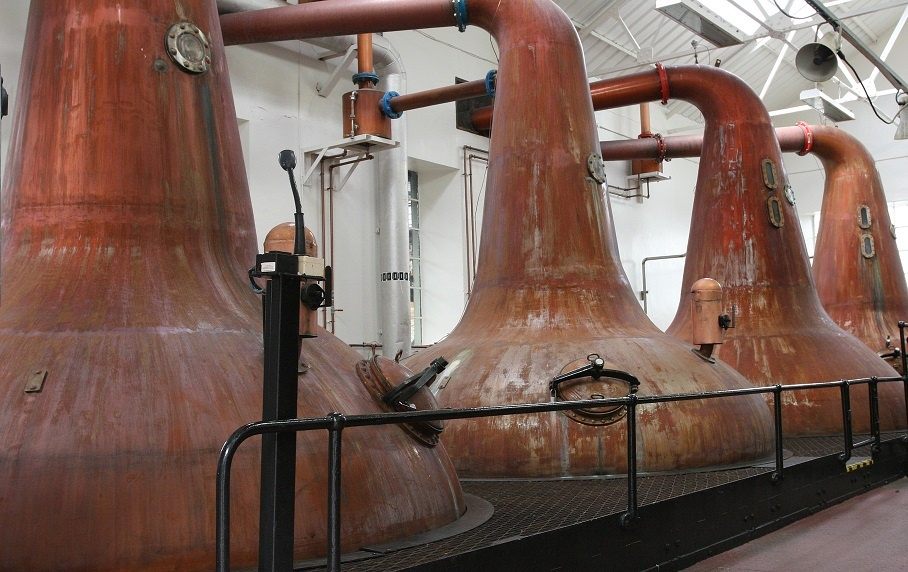 Pros and cons of using copper in moonshine stills and columns