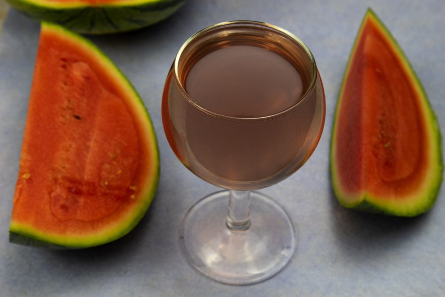 Recipe and technology for making watermelon wine