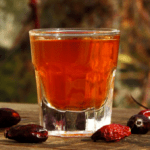 Recipes for rosehip tinctures on vodka, alcohol and moonshine