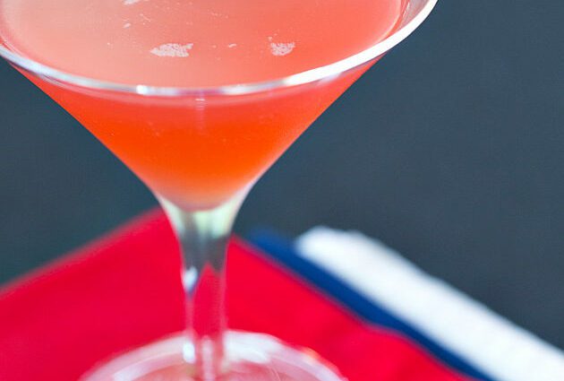 Red Coat cocktail recipe