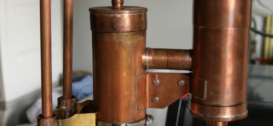 Reinforcing column for moonshine still: do-it-yourself and drawings