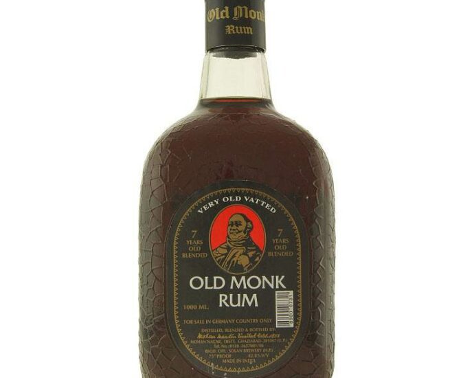 Old nick ром. Ром Олд Монк 750 мл. 7 Лет. Олд Монк бокалы. Ром old Heart. Old Monk Tallinn.