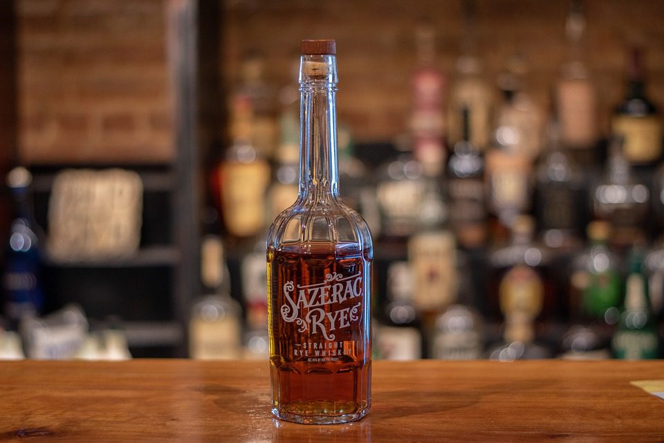 Rye whiskey: features and drinking culture