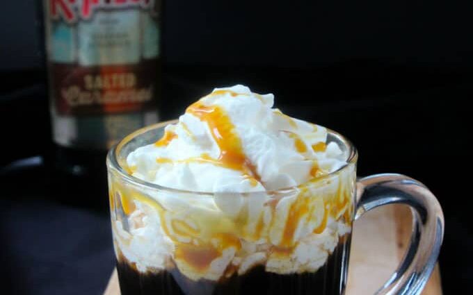 Seductive caramel-coffee liqueur at home that no girl can resist: my recipe