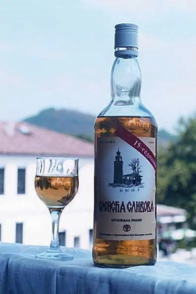 Serbian and Bulgarian rakia: what is it and how to drink