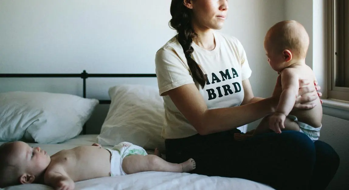 She regrets becoming a mother