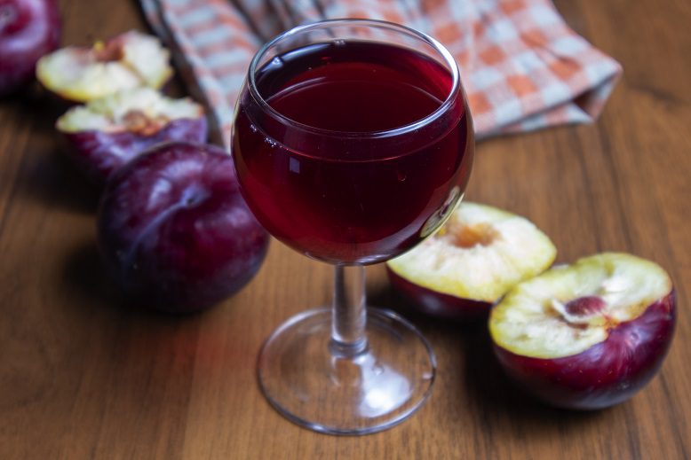 Simple plum liqueur recipe