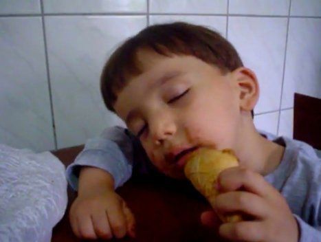 Sleep comes&#8230; while eating