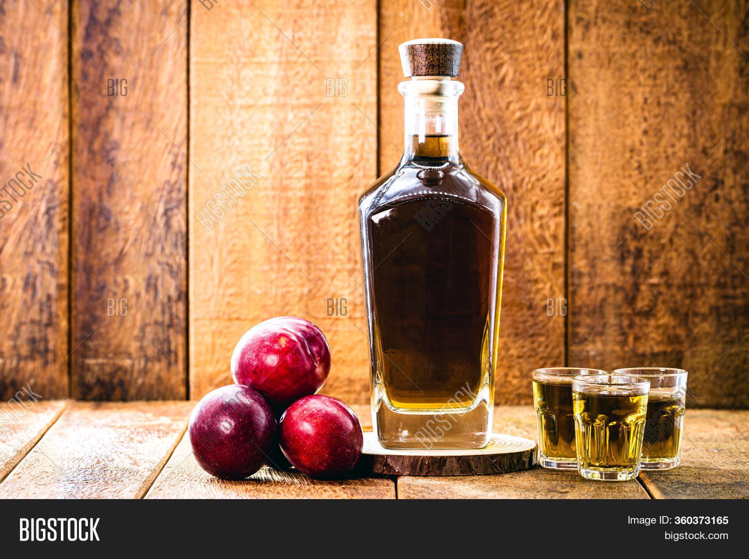 Slivyanka &#8211; plum liqueur at home