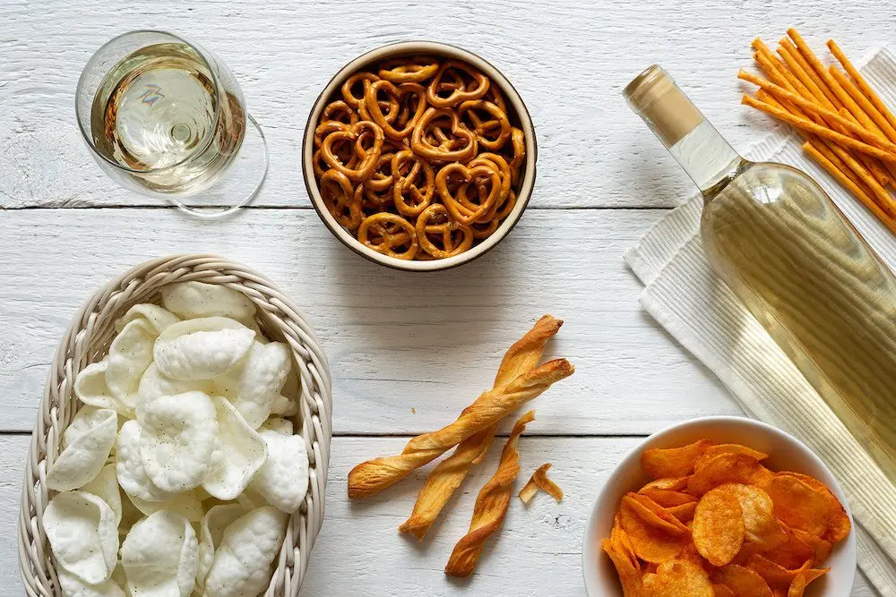 Snacks for wine: do&#8217;s and don&#8217;ts