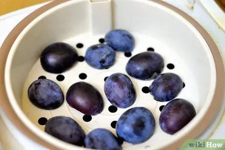 Technology for making homemade prunes