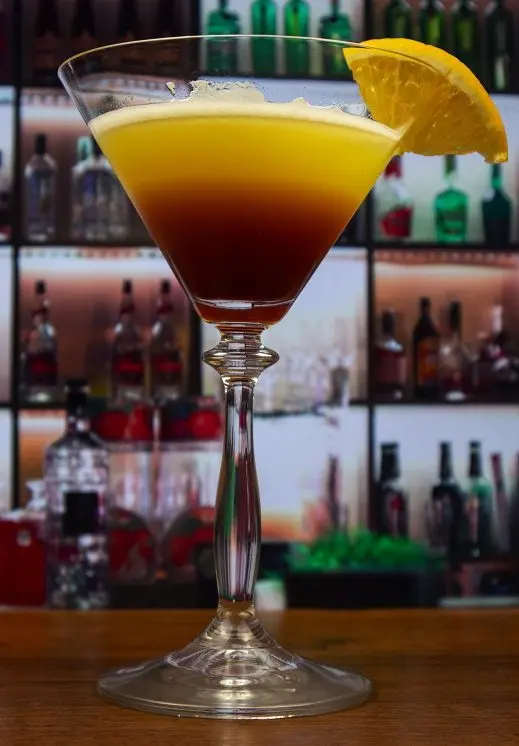 Tequila Sunrise cocktail &#8211; Mexican sunrise