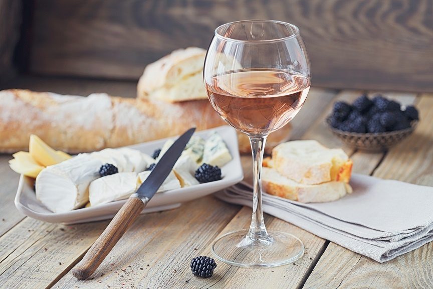 The culture of drinking rose wine