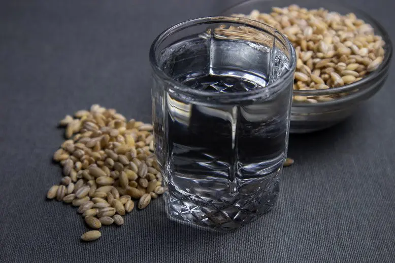 The method of making moonshine from pearl barley