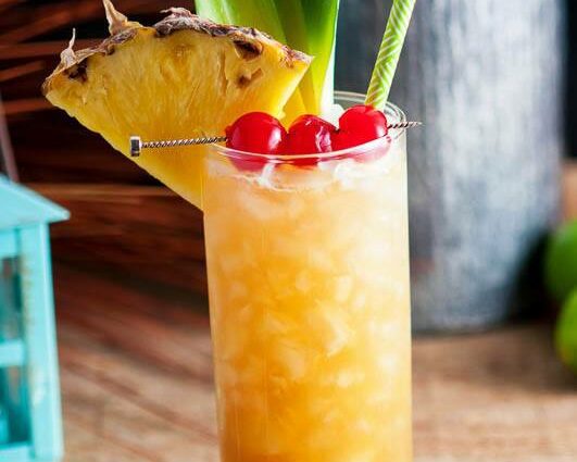 Tiki-kokteyllər - rom əsasında tropik içkilər
