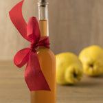 Tinctures, liqueurs and liqueurs from quince at home &#8211; 8 recipes