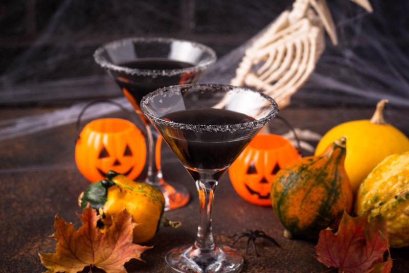 TOP 13 Halloween cocktails at home