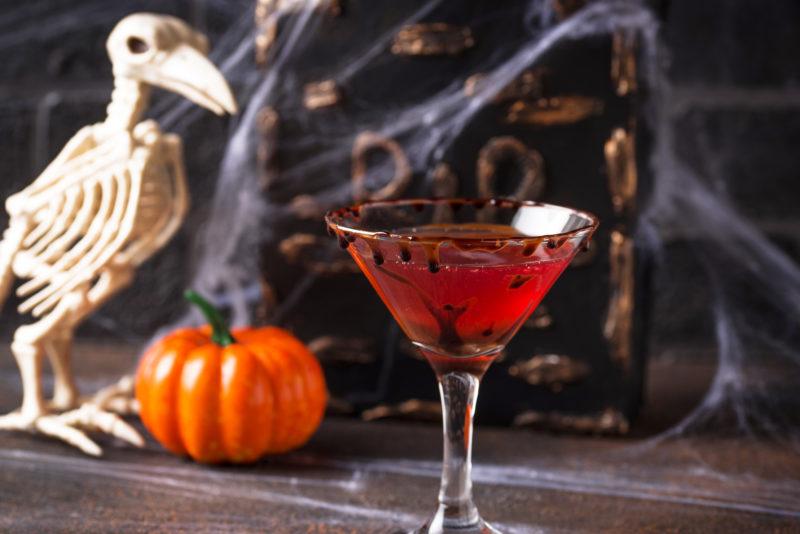 TOP 13 Halloween cocktails at home