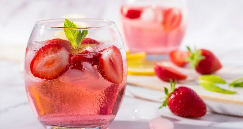 Top 18 cocktails with red, white, rosé and sparkling wine