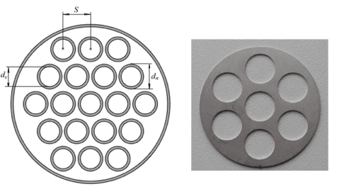 Vertical shell-and-tube dephlegmator or refrigerator