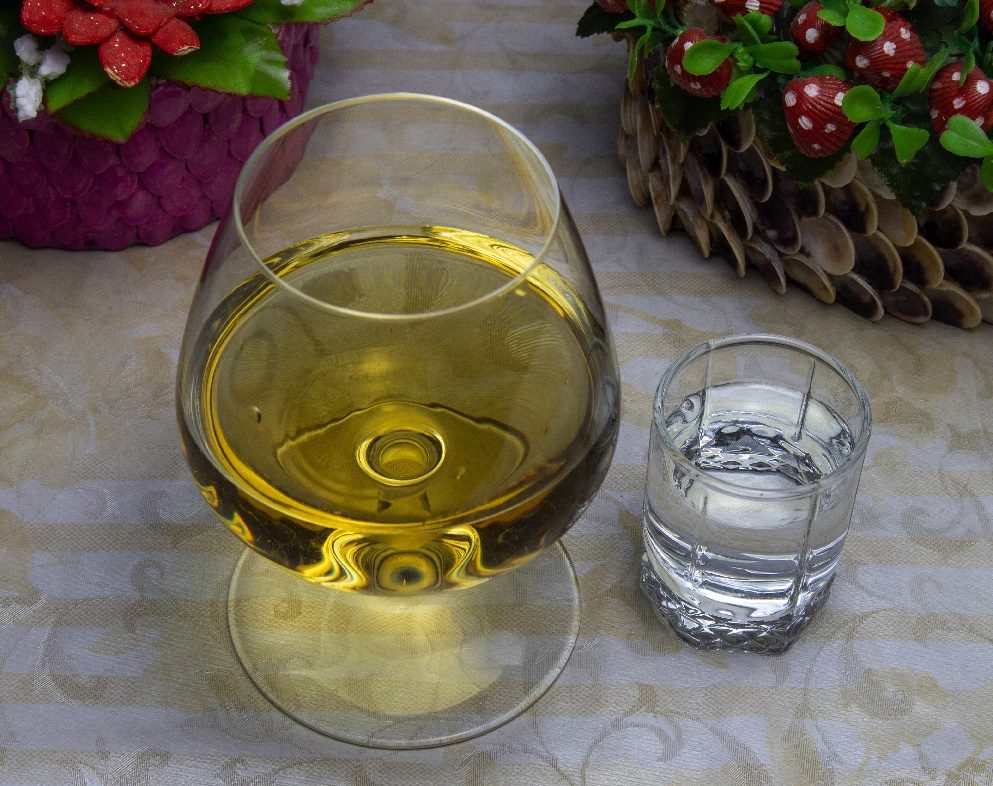 Vodka or cognac: what is better to drink for health