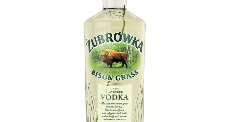 Vodka Zubrovka: review, useful properties + 2 recipes at home