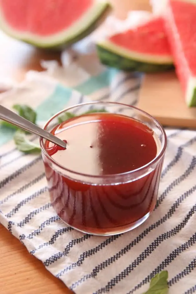 Watermelon syrup: 2 recipes at home