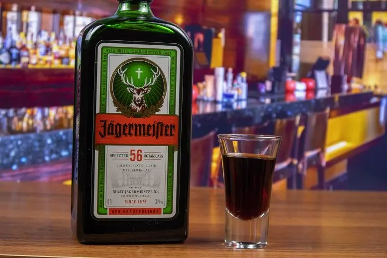 Ways to drink Jägermeister liqueur