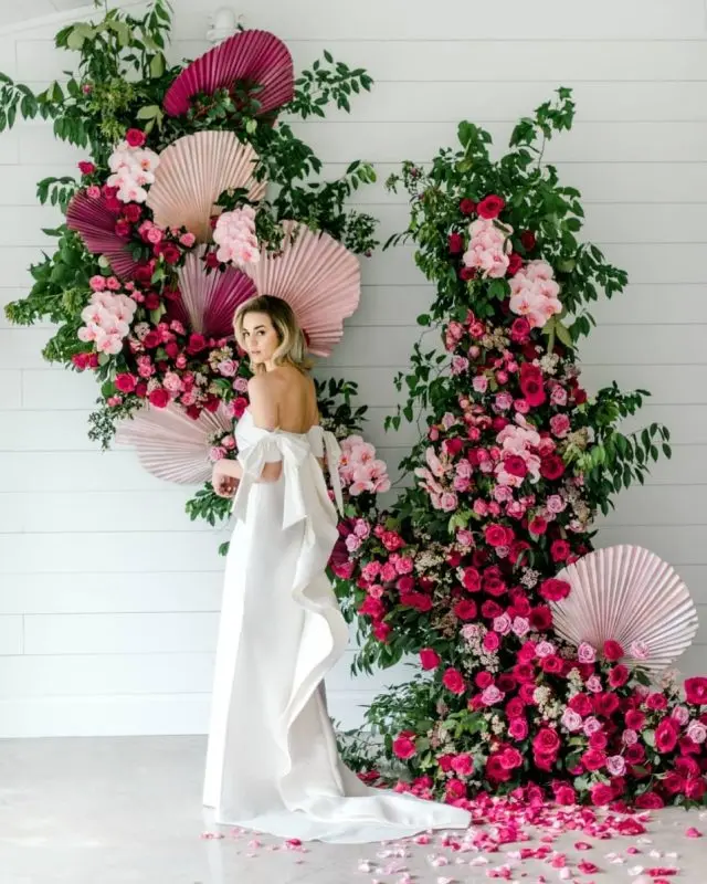 Wedding floristry trends 2019. In the language of flowers