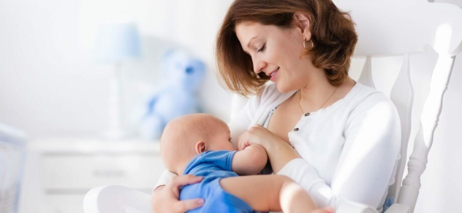 Whether to breastfeed?