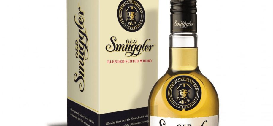 Whiskey Old Smuggler: history, review of taste and types