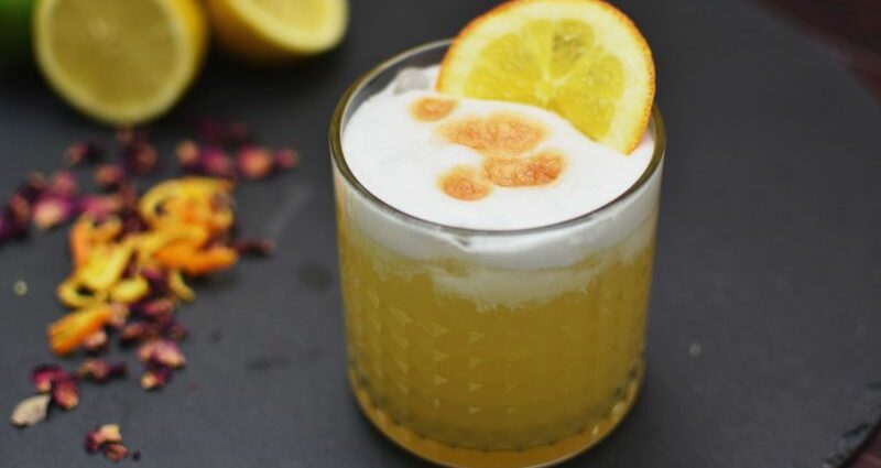 Whiskey Sour &#8211; the perfect balance of alcohol and citrus