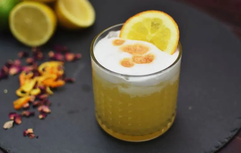 Whiskey Sour &#8211; the perfect balance of alcohol and citrus