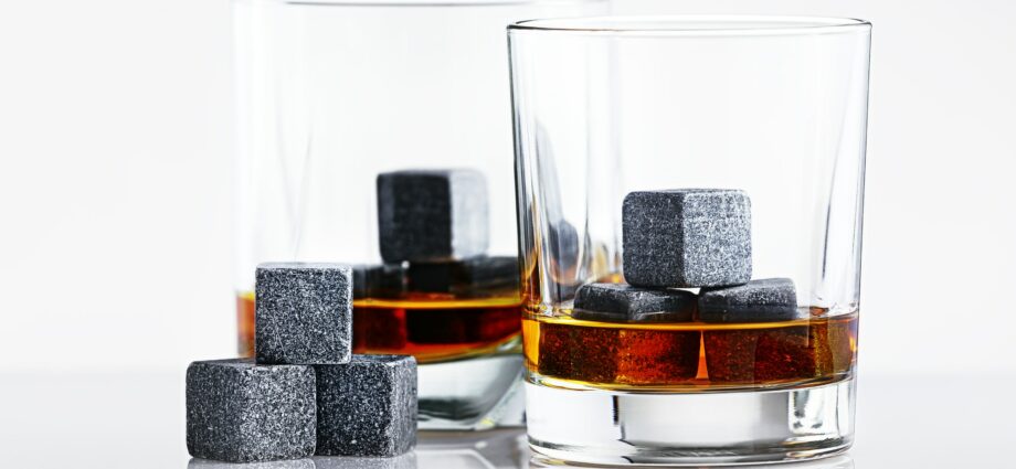 Whiskey stones: what are they and why are they needed