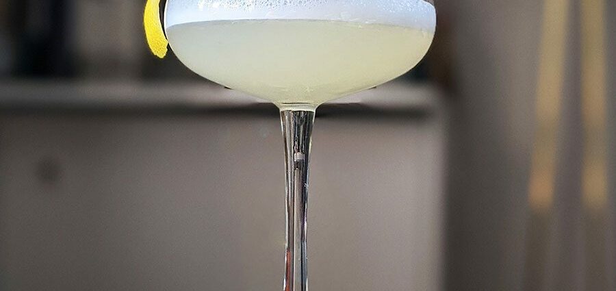 White Lady cocktail recipe