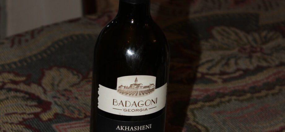 Wine Badagoni: history, overview of types, how and with what to drink