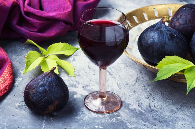 Wine from dried fruits at home: TOP-6 recipes