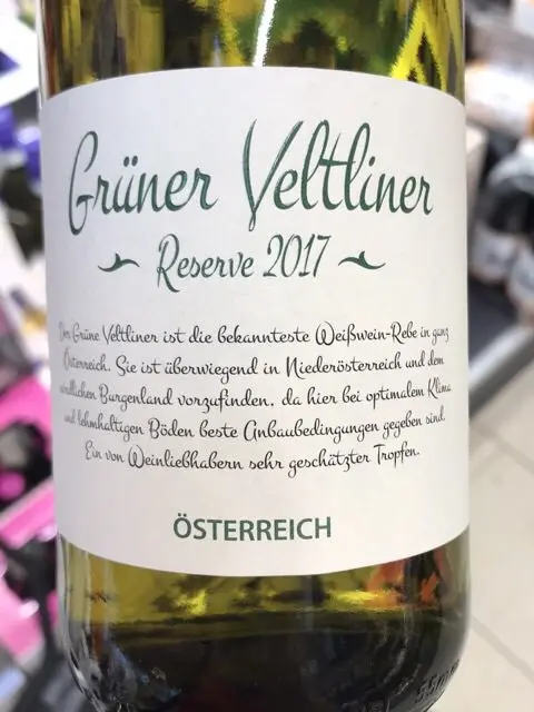 Wine Grüner Veltliner (Grüner Veltliner) &#8211; the flagship of Austrian winemaking