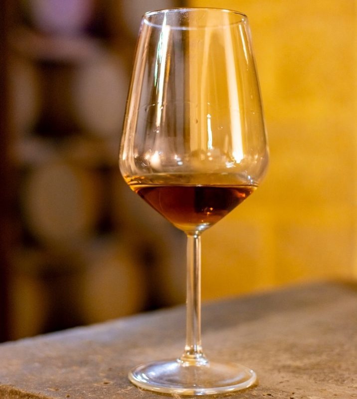 Wine Marsala (Marsala) &#8211; Sicilian analogue of port and sherry