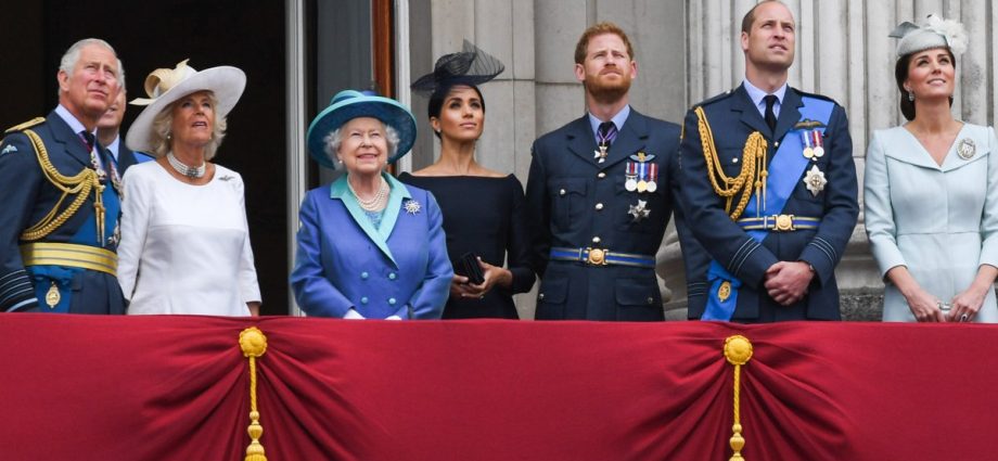 Buckingham Palace reacts to Meghan Markle and Prince Harry&#8217;s interview