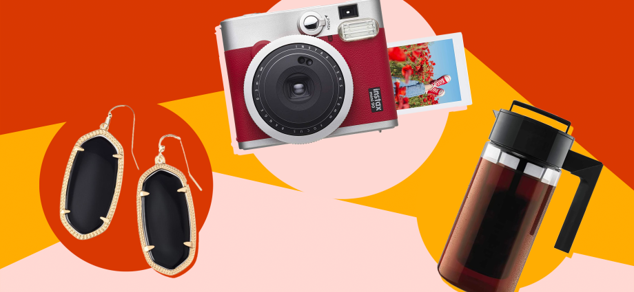 14 recommendations for the best gift for your girlfriend: when you don’t know what to do